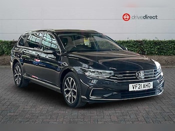 Volkswagen - Passat