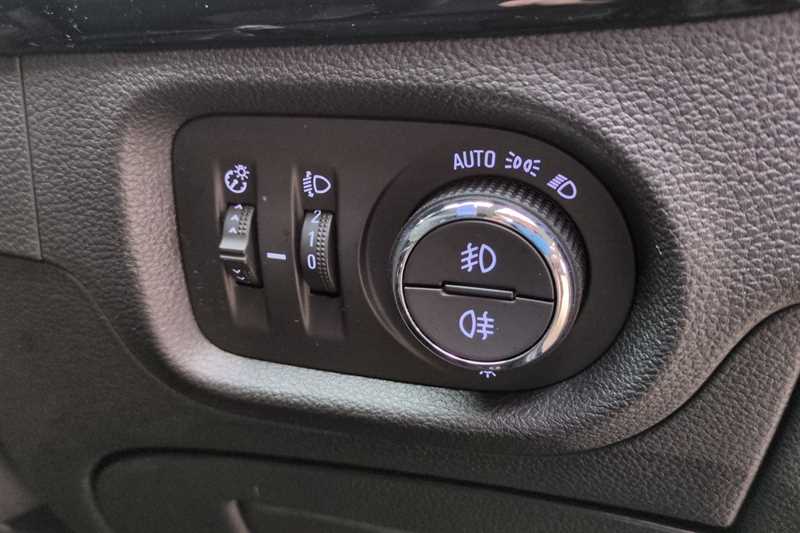 Used Vauxhall Astra 2019 for sale - 78216574: Photo 38