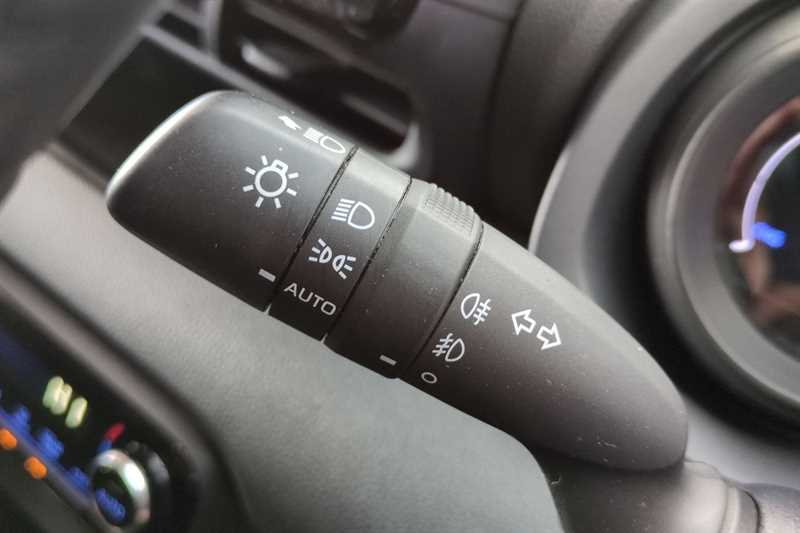 Used Toyota Yaris 2022 for sale - 78217638: Photo 40