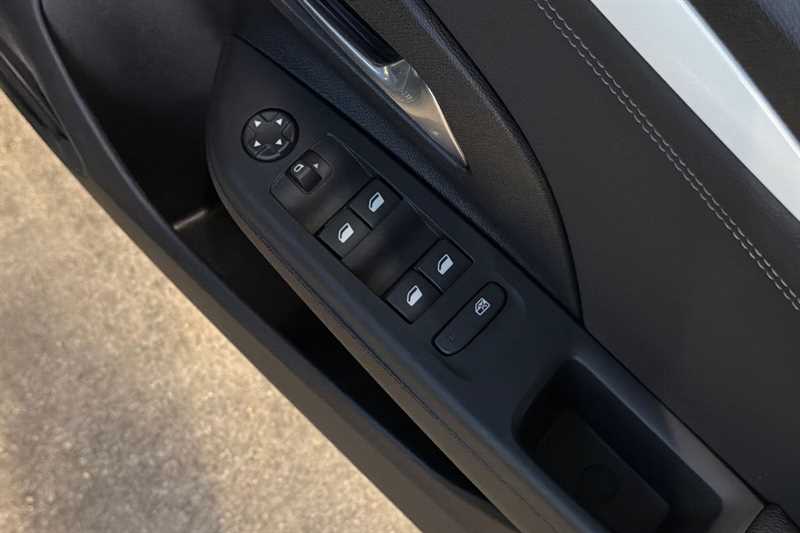 Used Vauxhall Corsa 2025 for sale - 76903664: Photo 16