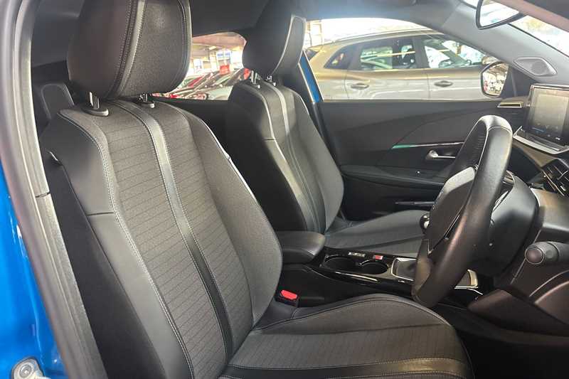 Used Peugeot 2008 for sale - 77811231: Photo 23