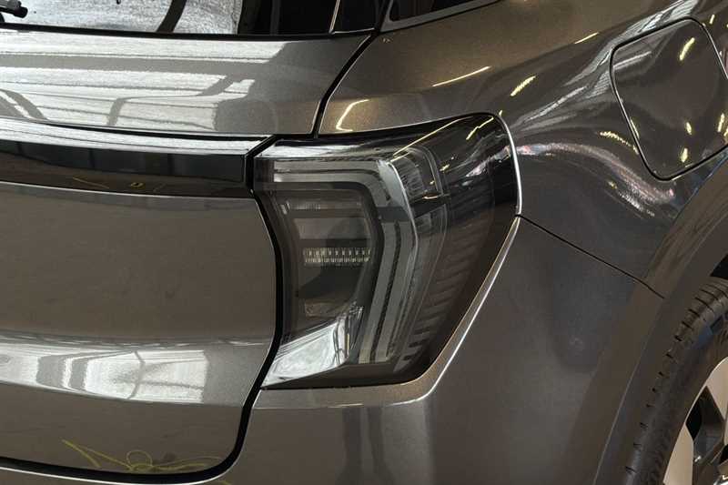 Used Ford Explorer 2024 for sale - 77430293: Photo 32