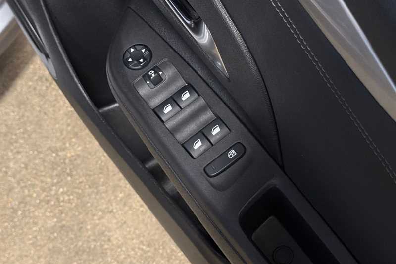 Used Vauxhall Corsa 2021 for sale - 76733239: Photo 16