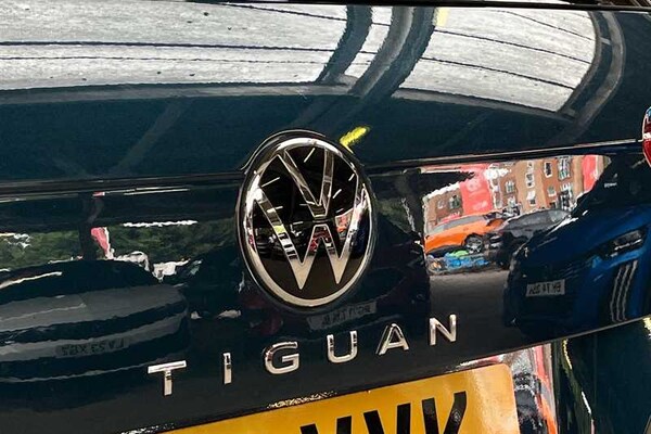 Used Volkswagen Tiguan 2021 for sale - 75353255: Photo 43