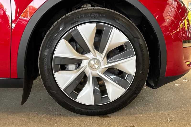 Used Tesla Model Y 2023 for sale - 76016163: Photo 11