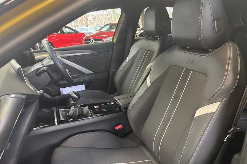 Used Vauxhall Astra 2024 for sale - 77485778: Photo 23