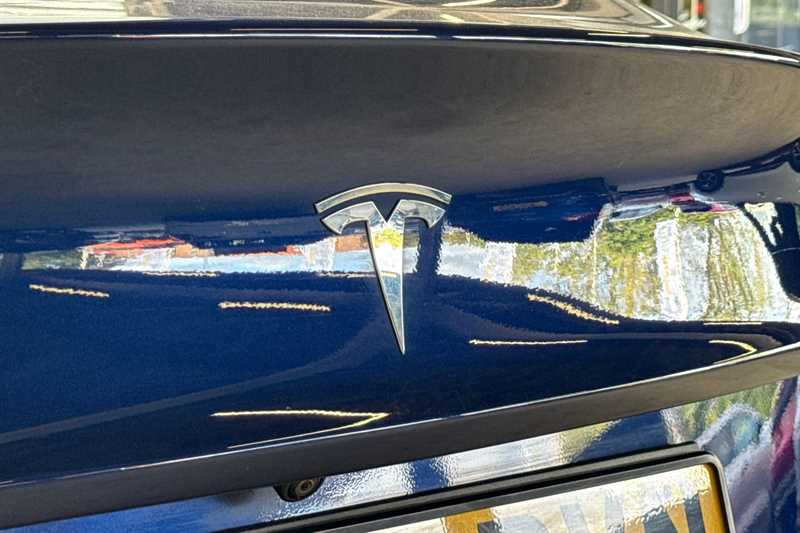Used Tesla Model 3 2020 for sale - 76463472: Photo 30