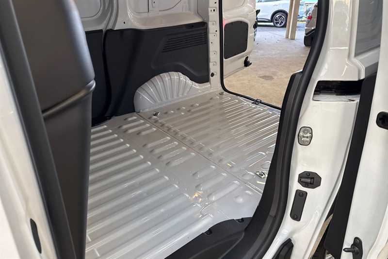 Used Vauxhall Combo 2025 for sale - 77480998: Photo 39