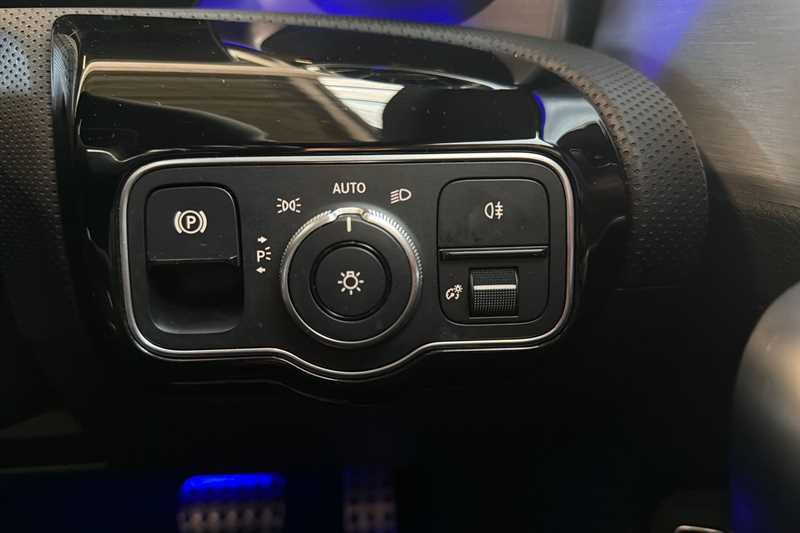 Used Mercedes-Benz CLA 2021 for sale - 78075519: Photo 39