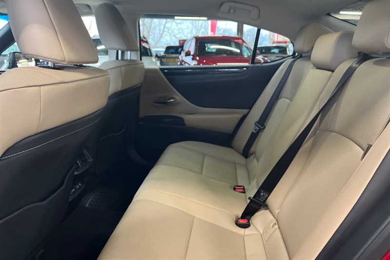 Used Lexus ES 2019 for sale - 77335359: Photo 24