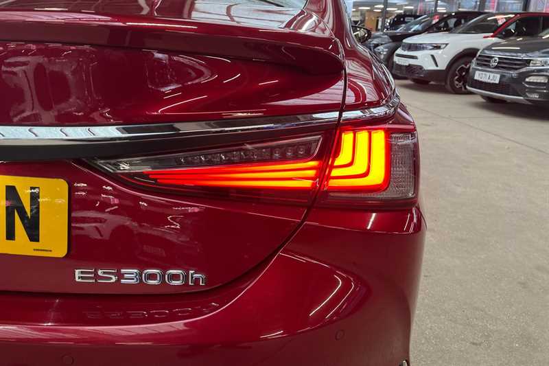 Used Lexus ES 2019 for sale - 77335359: Photo 32