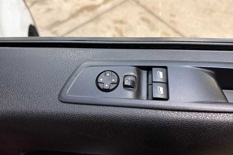 Used Vauxhall Vivaro 2024 for sale - 77481169: Photo 16