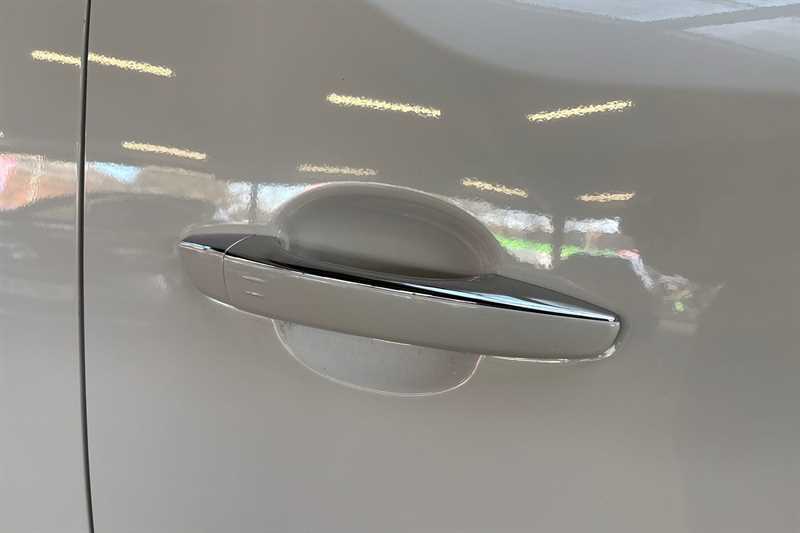 Used Vauxhall Vivaro Life 2023 for sale - 77362599: Photo 33