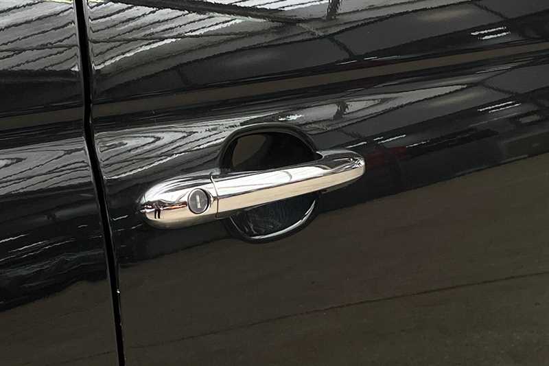 Vehicle 33