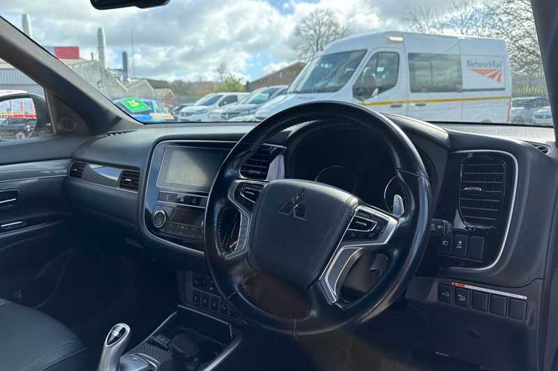 Used Mitsubishi Outlander 2018 for sale - 78059811: Photo 7