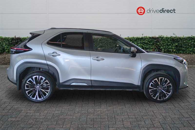 Used Toyota Yaris Cross 2024 for sale - 78160291: Photo 2