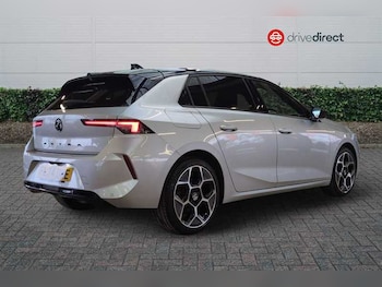 Used Vauxhall Astra 2024 for sale - 77561820: Photo