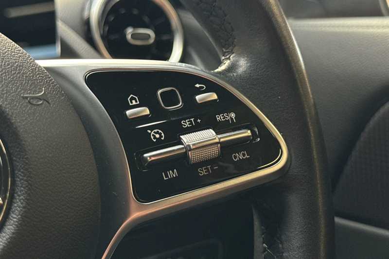 Used Mercedes-Benz GLA 2021 for sale - 76500840: Photo 22