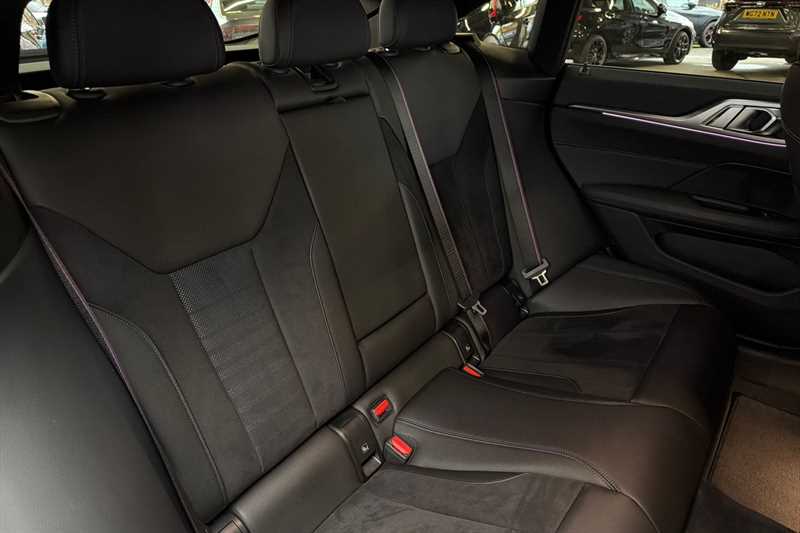 Used BMW i4 2022 for sale - 76775622: Photo 24