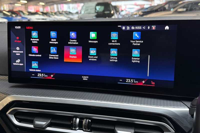 Used BMW i4 2022 for sale - 76775622: Photo 40