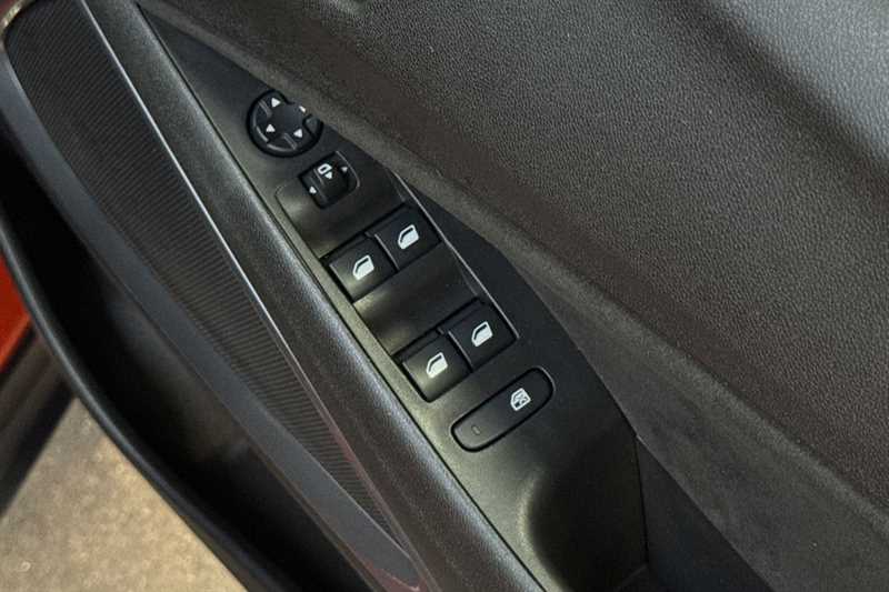Used Vauxhall Crossland 2022 for sale - 76204407: Photo 16
