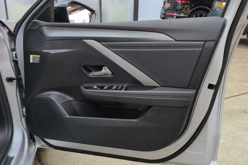 Used Vauxhall Astra 2024 for sale - 77844480: Photo 27