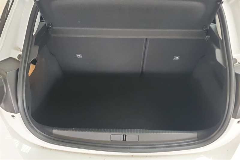 Used Vauxhall Corsa 2023 for sale - 78222565: Photo 3