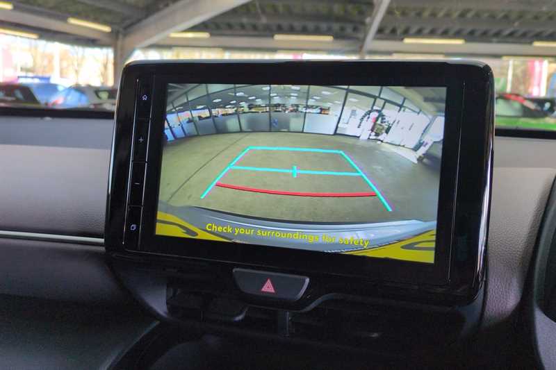 Used Toyota Yaris Cross 2024 for sale - 77787904: Photo 19