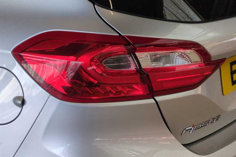 Used Ford Fiesta 2018 for sale - 77886856: Photo 31