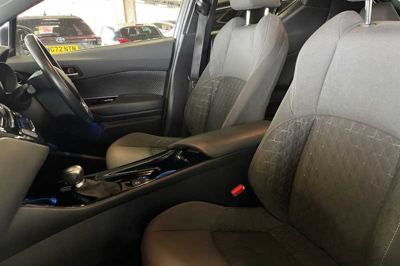 Used Toyota C-HR 2022 for sale - 76774996: Photo 23