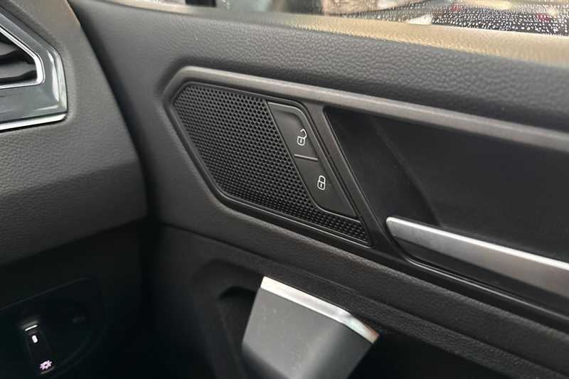 Used Volkswagen Tiguan 2023 for sale - 77566136: Photo 38