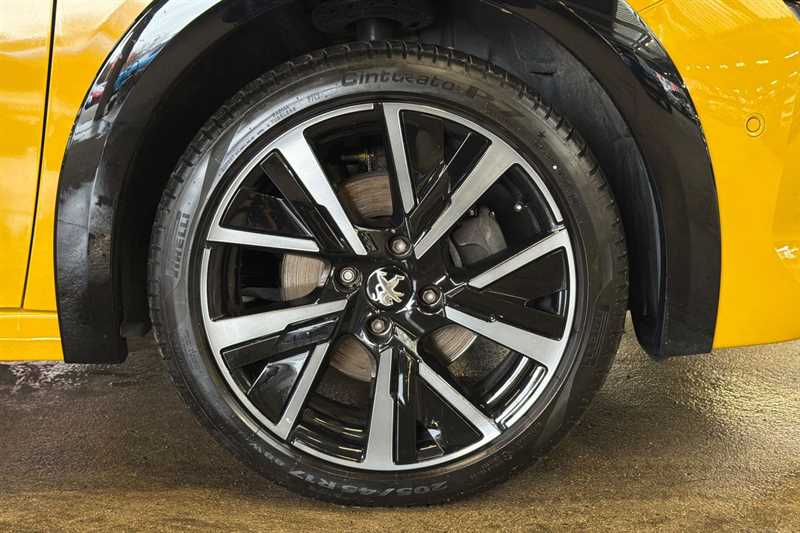 Used Peugeot 208 2022 for sale - 76853170: Photo 12