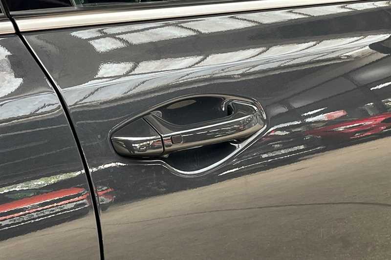 Vehicle 33