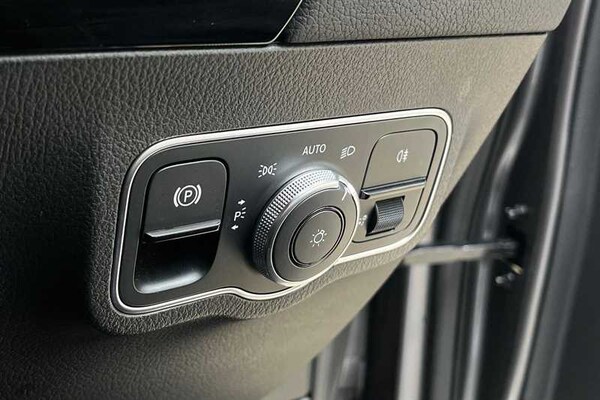 Used Mercedes-Benz GLA 2020 for sale - 75522537: Photo 42