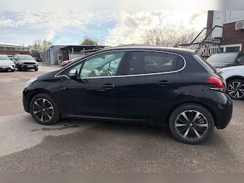 Used Peugeot 208 2019 for sale - 78294882: Photo