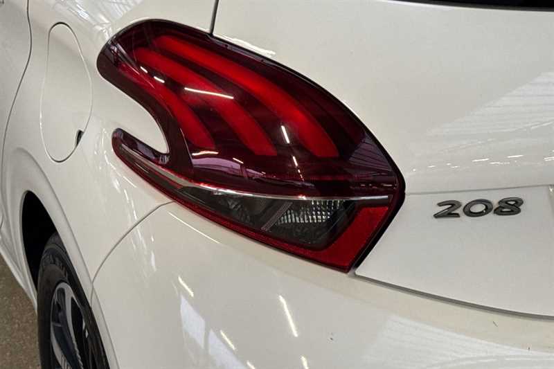 Used Peugeot 208 for sale - 76016152: Photo 31