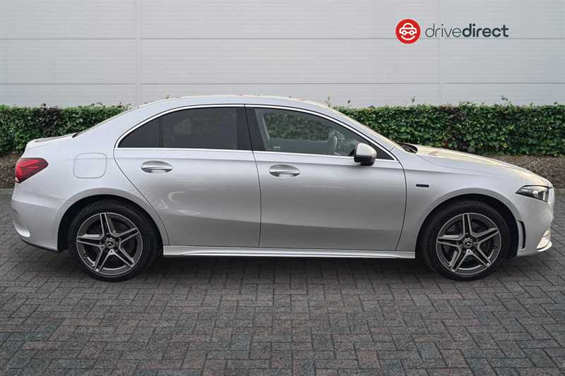 Used Mercedes-Benz A-Class 2020 for sale - 77318008: Photo 2