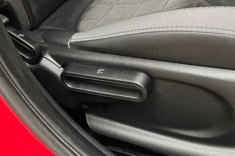 Used MINI Hatch 2022 for sale - 77334585: Photo 26