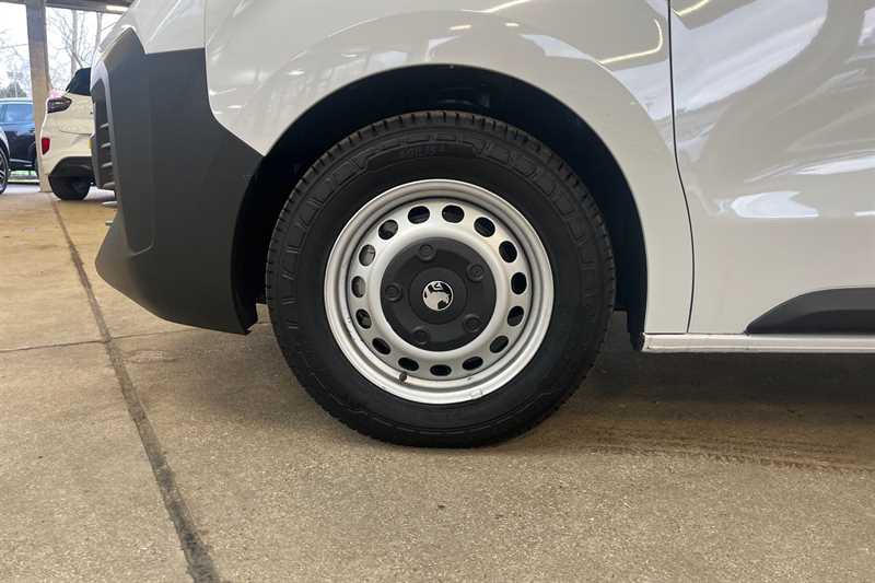 Used Vauxhall Vivaro 2025 for sale - 77727984: Photo 12