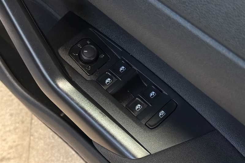 Used Volkswagen Taigo 2022 for sale - 77402877: Photo 16