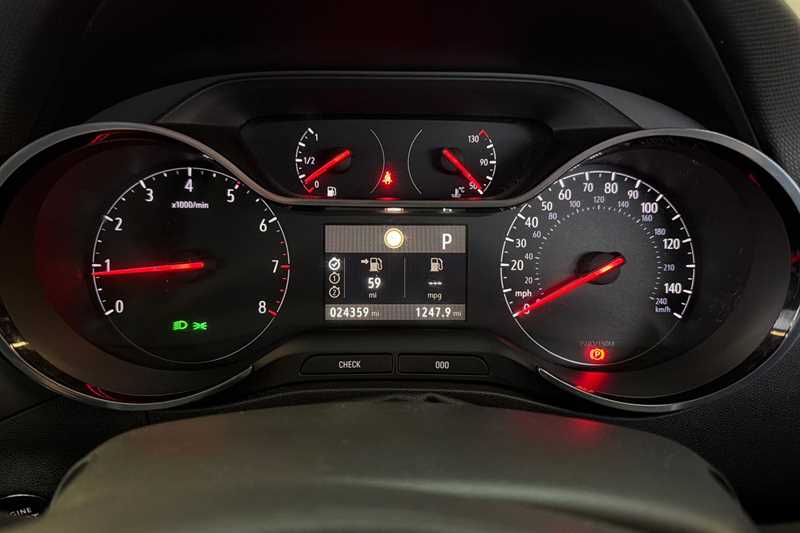 Used Vauxhall Crossland 2022 for sale - 76756175: Photo 20