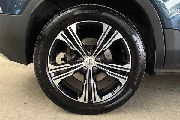 Used Volvo XC40 2022 for sale - 75390677: Photo 10