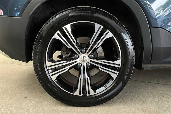 Used Volvo XC40 2022 for sale - 75390677: Photo 11