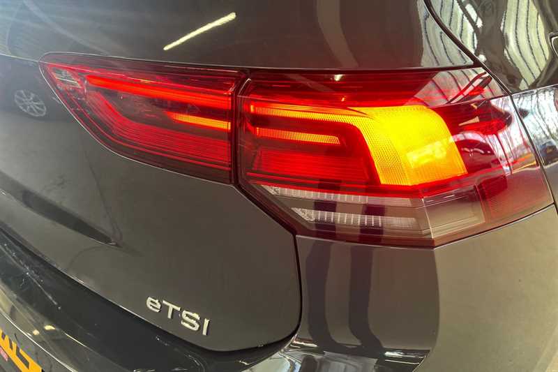 Used Volkswagen Golf 2022 for sale - 78217837: Photo 32