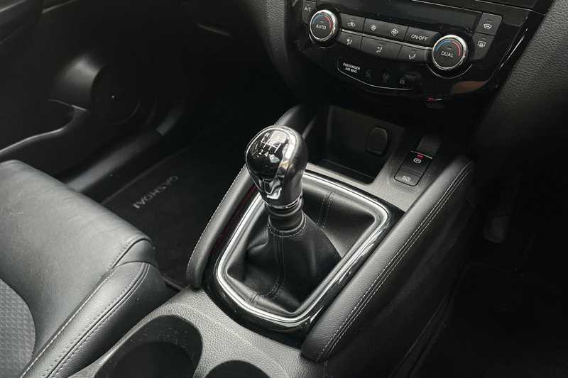 Used Nissan Qashqai 2018 for sale - 76525297: Photo 14