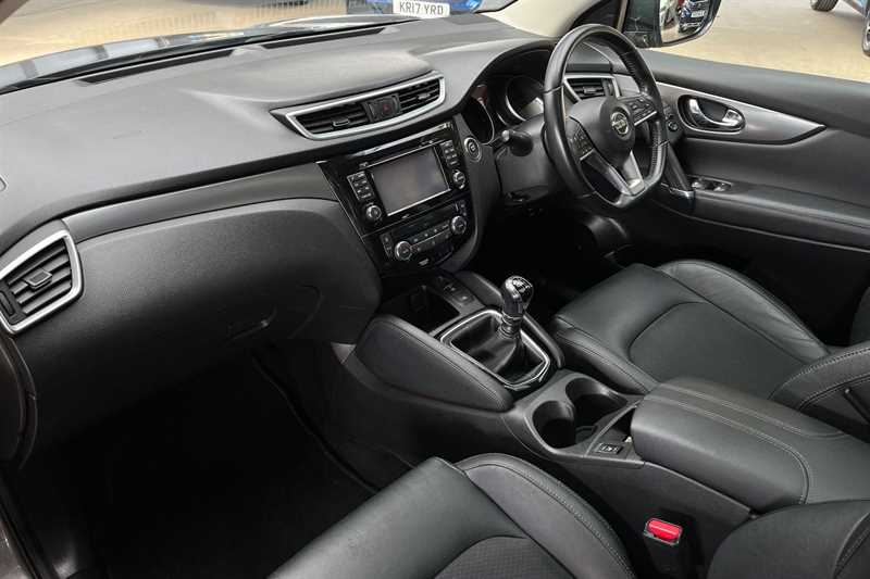 Used Nissan Qashqai 2018 for sale - 76525297: Photo 43