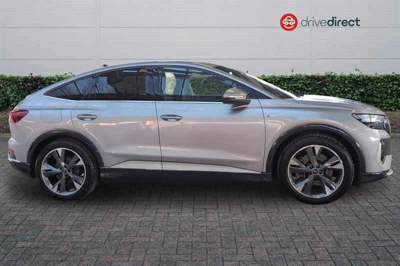 Used Audi Q4 e-tron 2022 for sale - 77899861: Photo 2