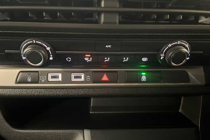 Used Vauxhall Vivaro 2025 for sale - 77929582: Photo 15