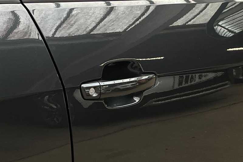 Vehicle 33