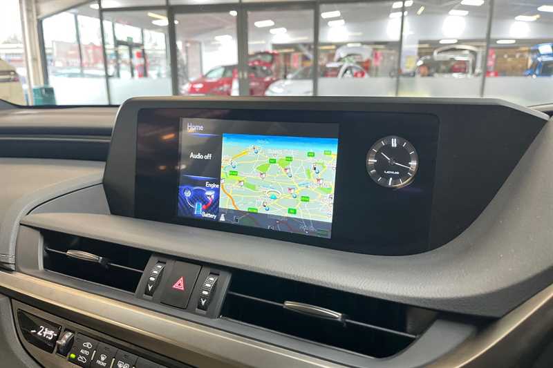 Used Lexus ES 2019 for sale - 77562302: Photo 17